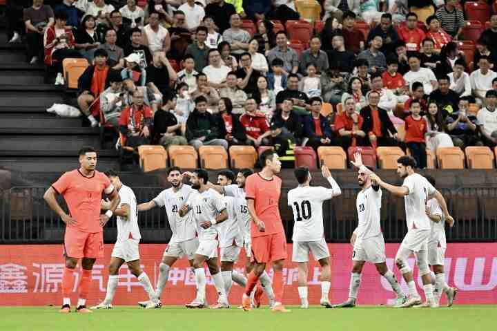 津媒：国足被巴勒斯坦踢到崩溃 崩盘堪比当年1比5输给泰国队